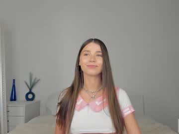 webcam girl violetta_finch live cam image #9548769