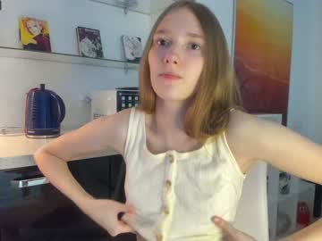 webcam girl mysat live cam image #8139086