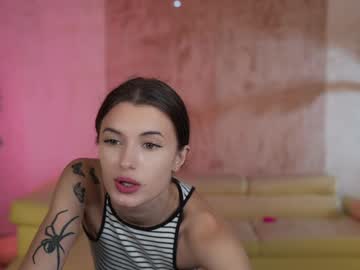 webcam couple bright_diamonds_054 live cam image #10799237