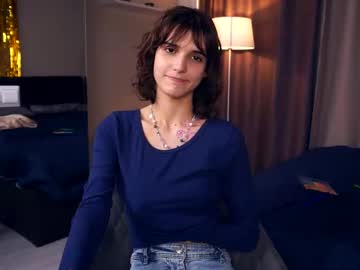 webcam girl odettehatt live cam image #12037869