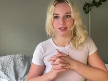 webcam girl skyyler1 live cam image #10800373