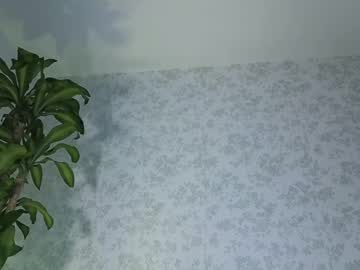 webcam girl luneva live cam image #11445495