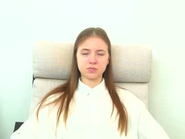 webcam girl nico_collard live cam image #12378842