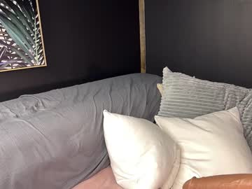 webcam girl sara_cane live cam image #9136456