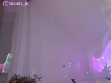 webcam girl taanni_bc live cam image #7108048