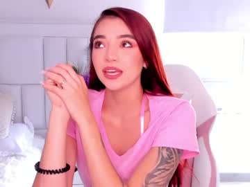 webcam girl scarlett__baker live cam image #107813