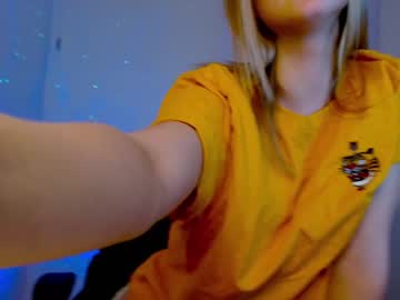 webcam girl sweetiekittyy live cam image #13352