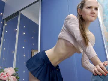 webcam girl kriskras__ live cam image #7569275