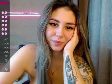 webcam couple sharkgirl_ live cam image #7832970