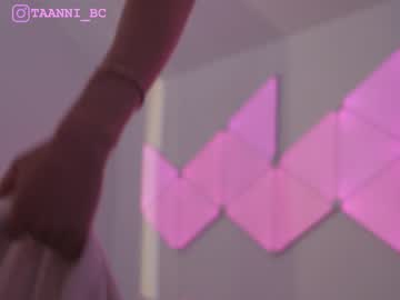 webcam girl taanni_bc live cam image #7778041