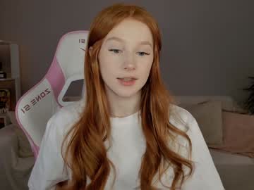 webcam girl leahsthetics live cam image #10960215