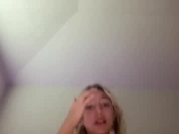 webcam girl lolaleen live cam image #9975884