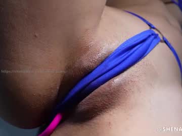 webcam girl shena_nomy live cam image #10688476