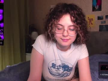 webcam girl nessaa_moree live cam image #5418778