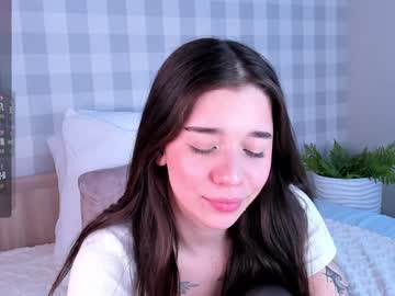 webcam girl flirtykitty_ live cam image #11191073