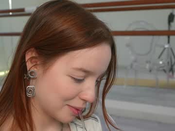 webcam girl my_mia_ live cam image #9474612