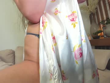 webcam girl ehotlovea live cam image #9812419