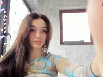 webcam girl sassyt33n live cam image #8471017