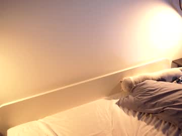 webcam girl artmosphera live cam image #3764658