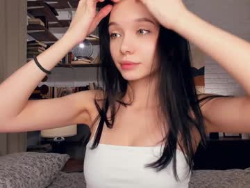 webcam girl riskyproject live cam image #11631416