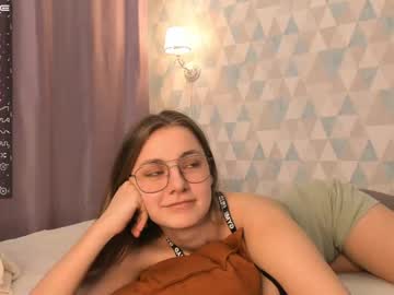 webcam girl missskyfall live cam image #4158423