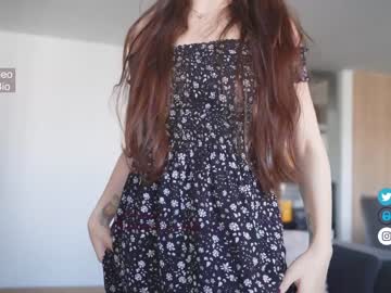 webcam girl emma_lu1 live cam image #4539855