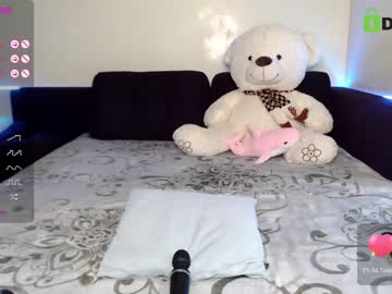 webcam girl fallen_angel_18 live cam image #7881509