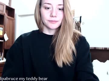 webcam girl free_tiny live cam image #2079311