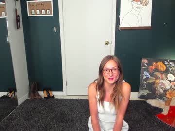 webcam girl innocentprovenguilty live cam image #3065107