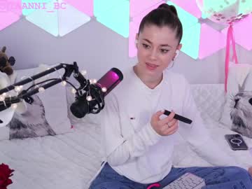 webcam girl taanni_bc live cam image #5659214