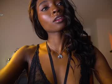 webcam girl tayraparadise live cam image #473529