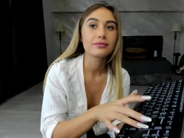webcam girl _myaa live cam image #10944694