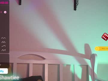 webcam girl _taylor_swift live cam image #2998752