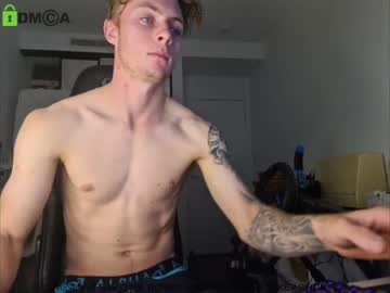 webcam man tyler_2465 live cam image #600674