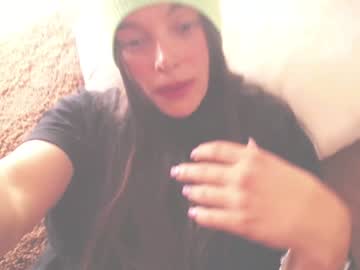 webcam girl kendalltyler live cam image #8757670