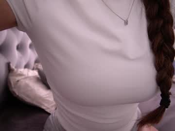 webcam girl innocentemmy live cam image #12087838