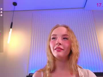 webcam girl lissa_meooow live cam image #10244513