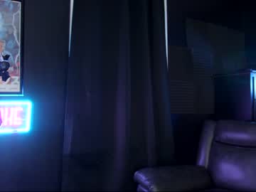 webcam girl aynmarie live cam image #3107216