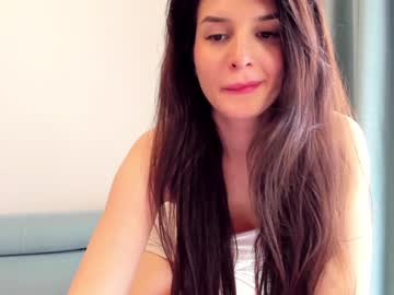 webcam girl elaanna live cam image #7341247