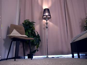 webcam girl felissiany live cam image #12899981