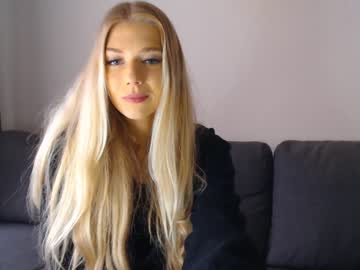 webcam girl pervyblonde live cam image #1789819