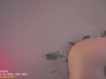 webcam girl mollysoulful live cam image #3893520
