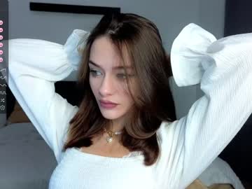 webcam girl predatory_eyes live cam image #8542372