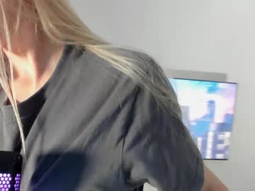 webcam girl misssweettie live cam image #10480849