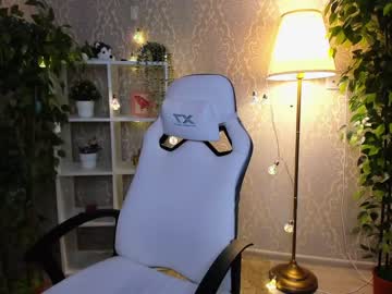 webcam girl little_mandy live cam image #1923505