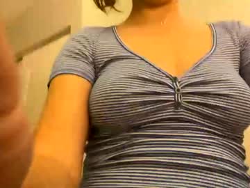 webcam girl sassy3va live cam image #596829