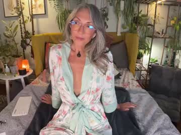 webcam girl sunniedayz live cam image #13018407