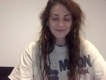 webcam girl _kendall_james live cam image #2312122