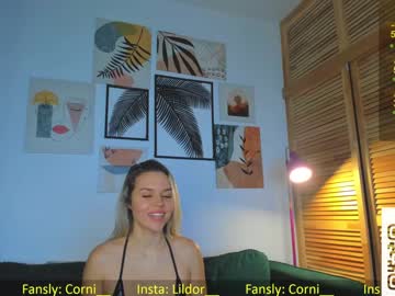 webcam girl corni__ live cam image #8787696