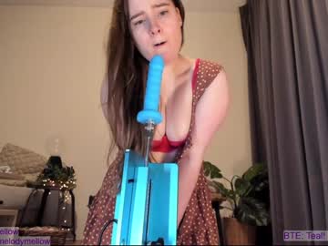 webcam girl in_tune live cam image #3917842